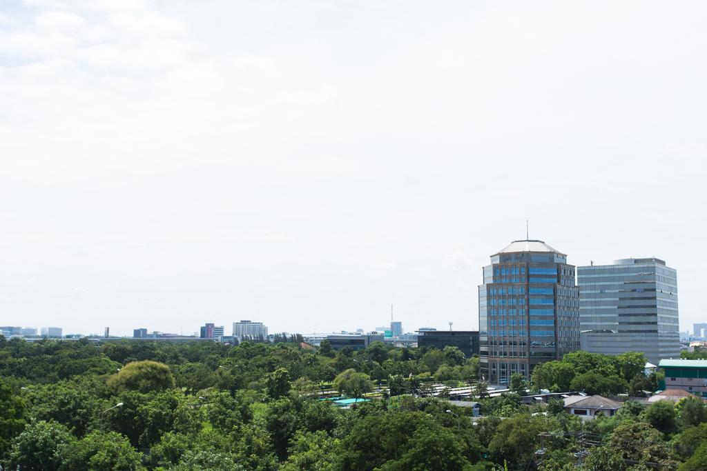 The Journey Hotel Laksi Bangkok Exterior photo